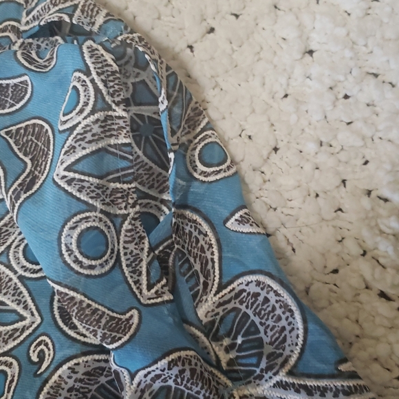 Isabel Hayley Timeless Trends Sheer Lightweight Emroidered Blouse sz 2X - Picture 2 of 4